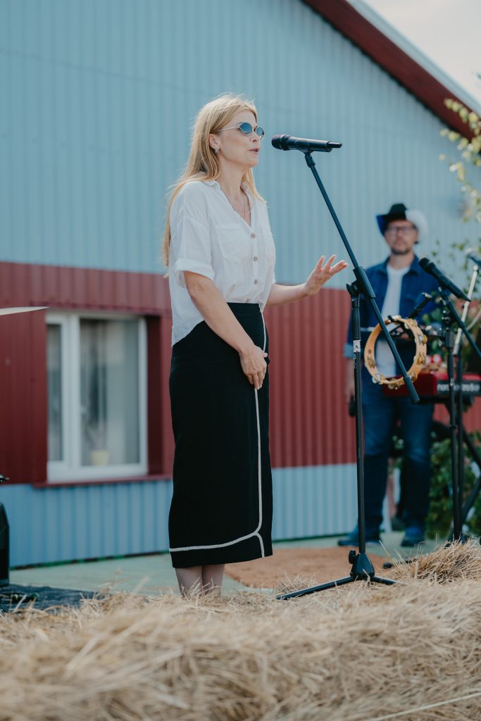 laurikainen.liina@gmail.com-108
